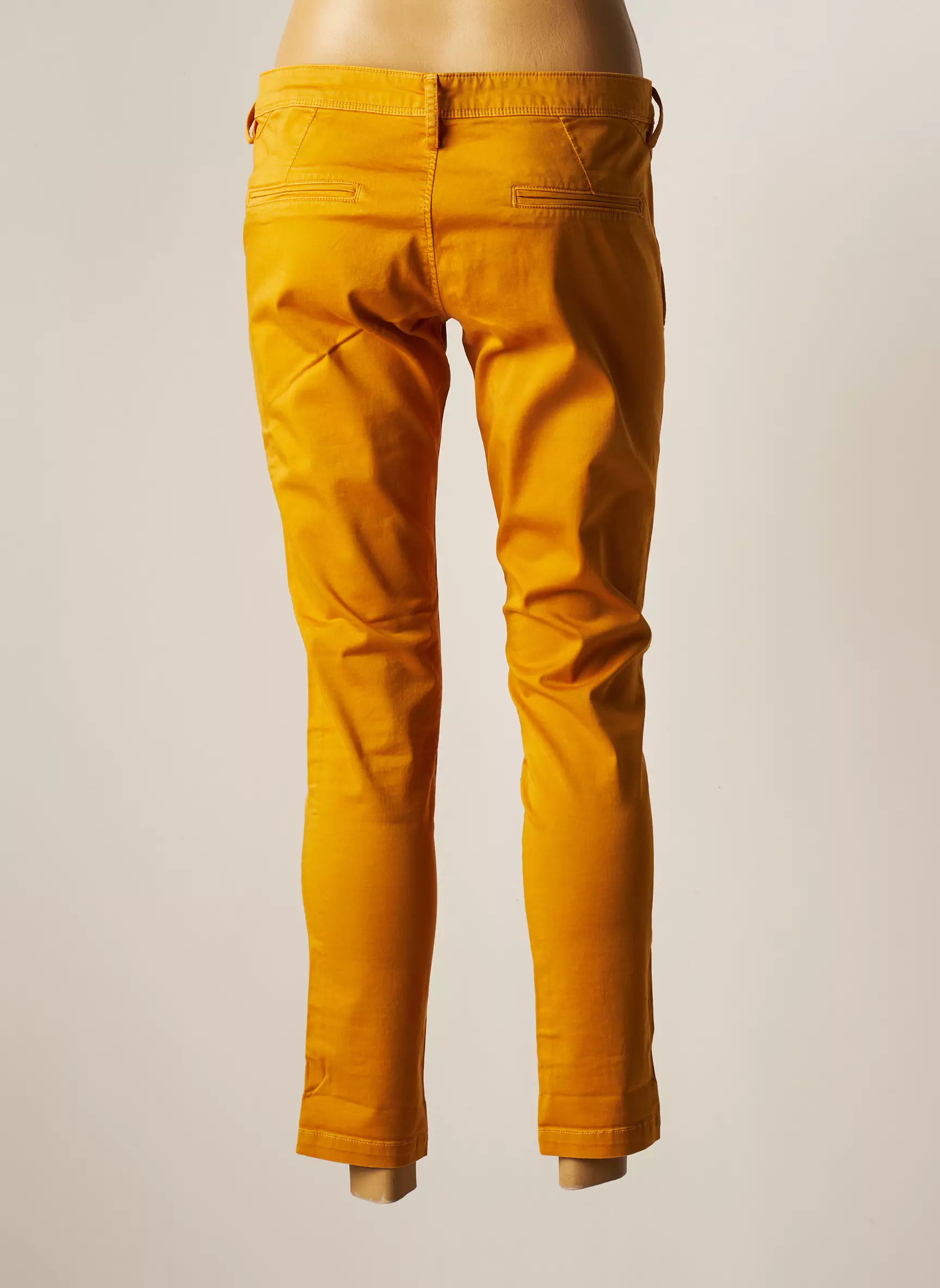 Teddy Smith Pantalons Chino Femme couleur jaune
