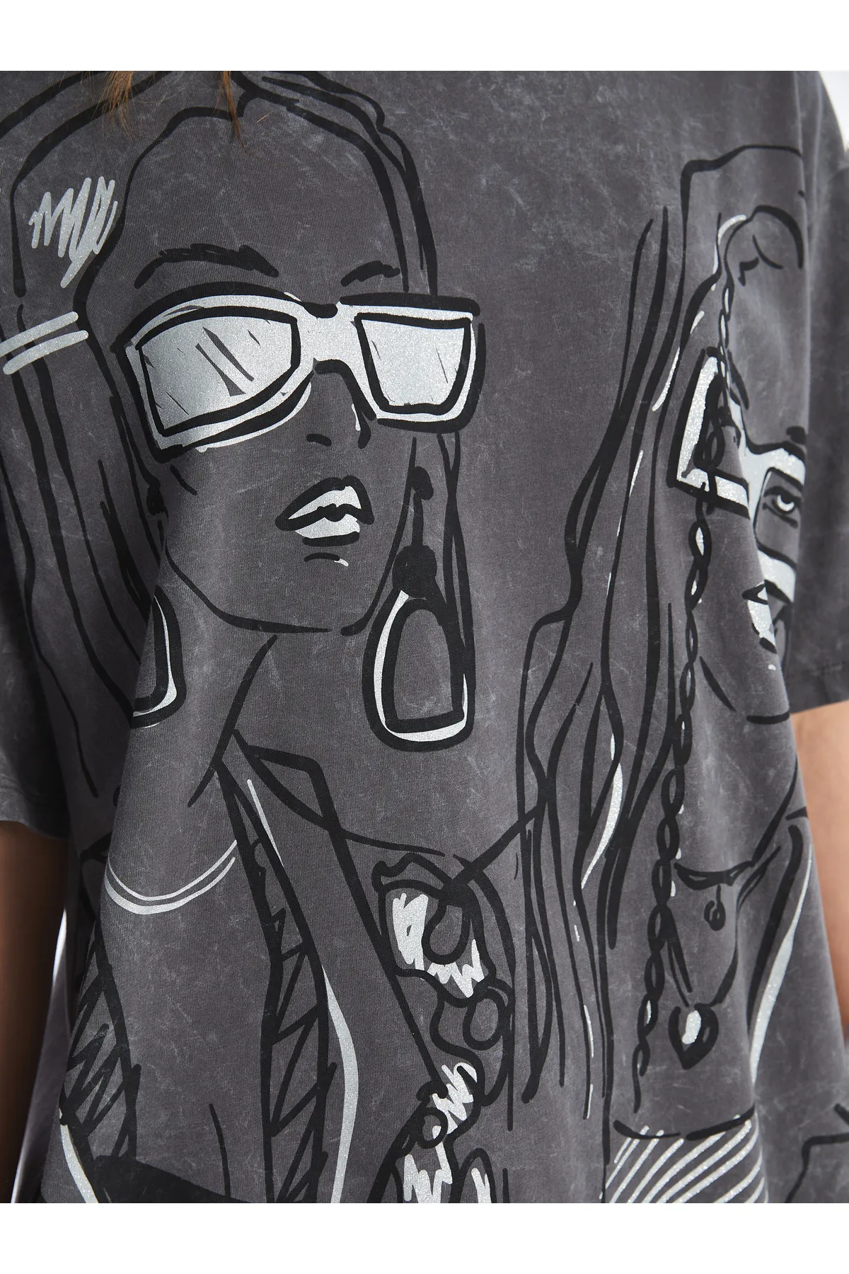 LC Waikiki  Bedrucktes, kurzärmliges Oversize-Damen-T-Shirt mit Rundhalsausschnitt