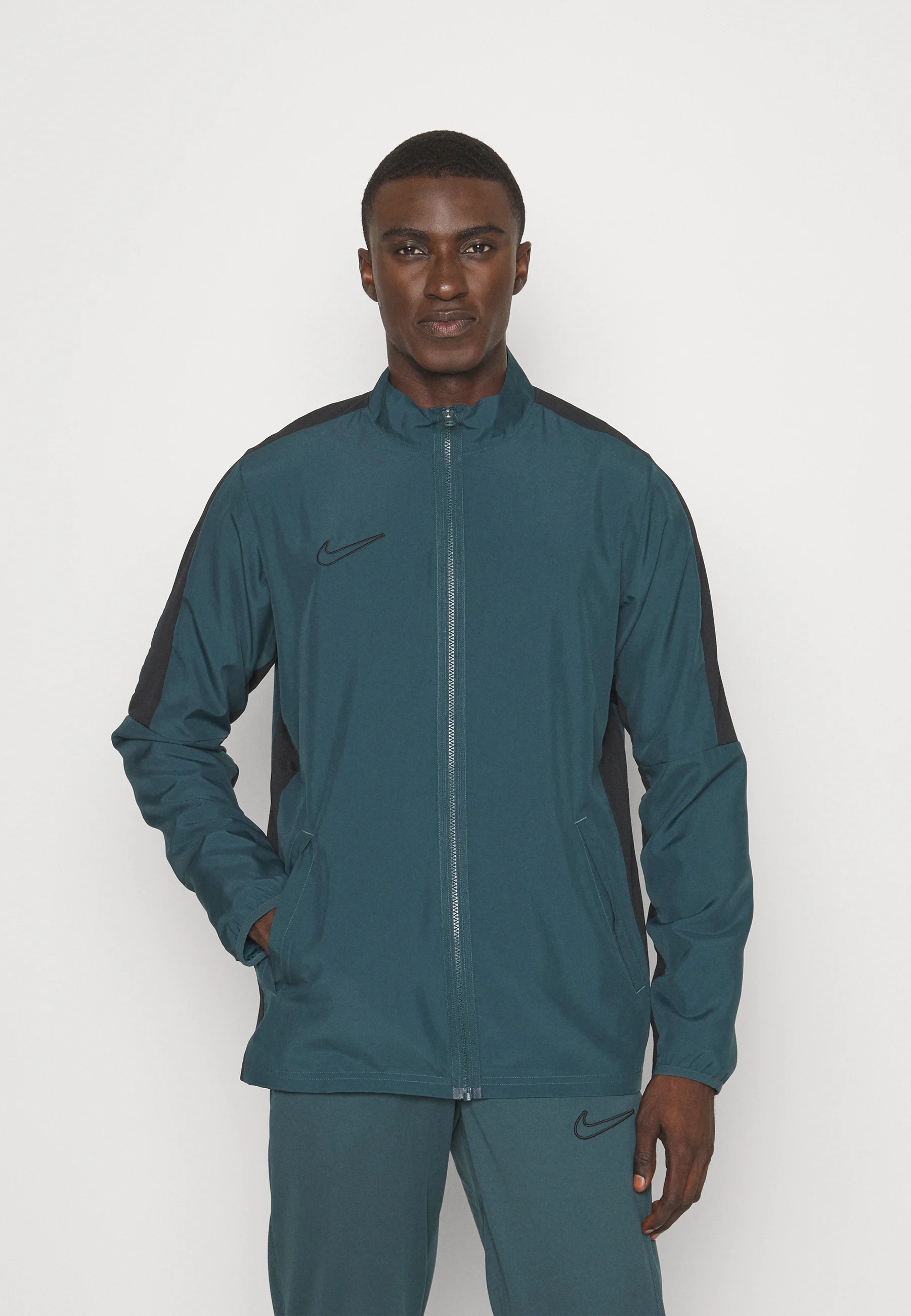 Nike Performance ACADEMY - Chaqueta deportiva
