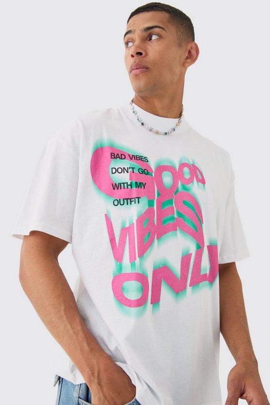 Oversize T-Shirt mit Good Vibes Only Print
