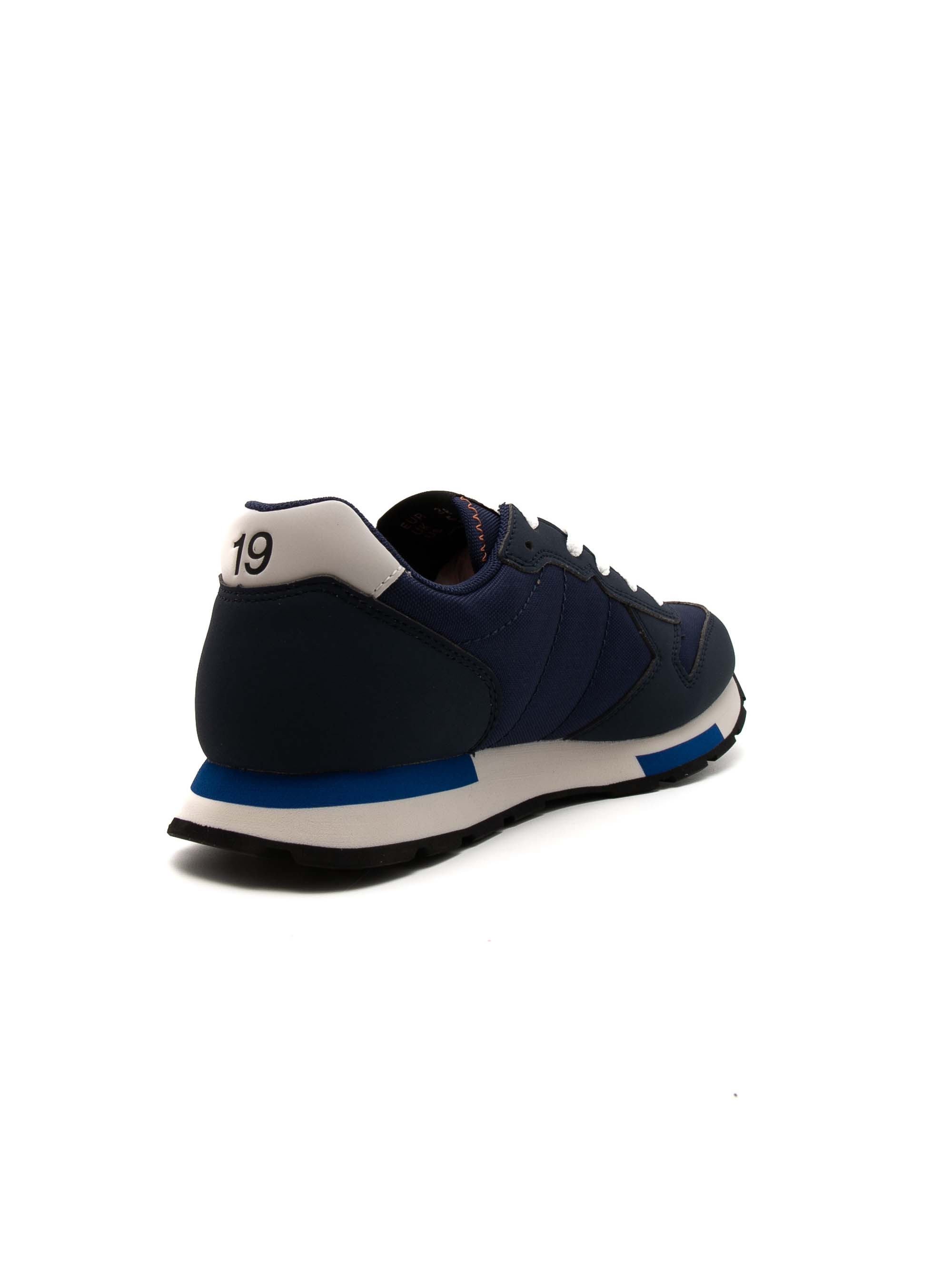 Sneakers 'Niki Solid'