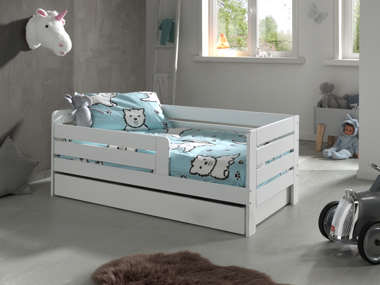 VIPACK Juniorbett mit Liegefläche 70 x 140 cm, Umrandung mit waagerechten Paneelen, inklusive Bettschublade, Ausf. MDF weiß lackiert