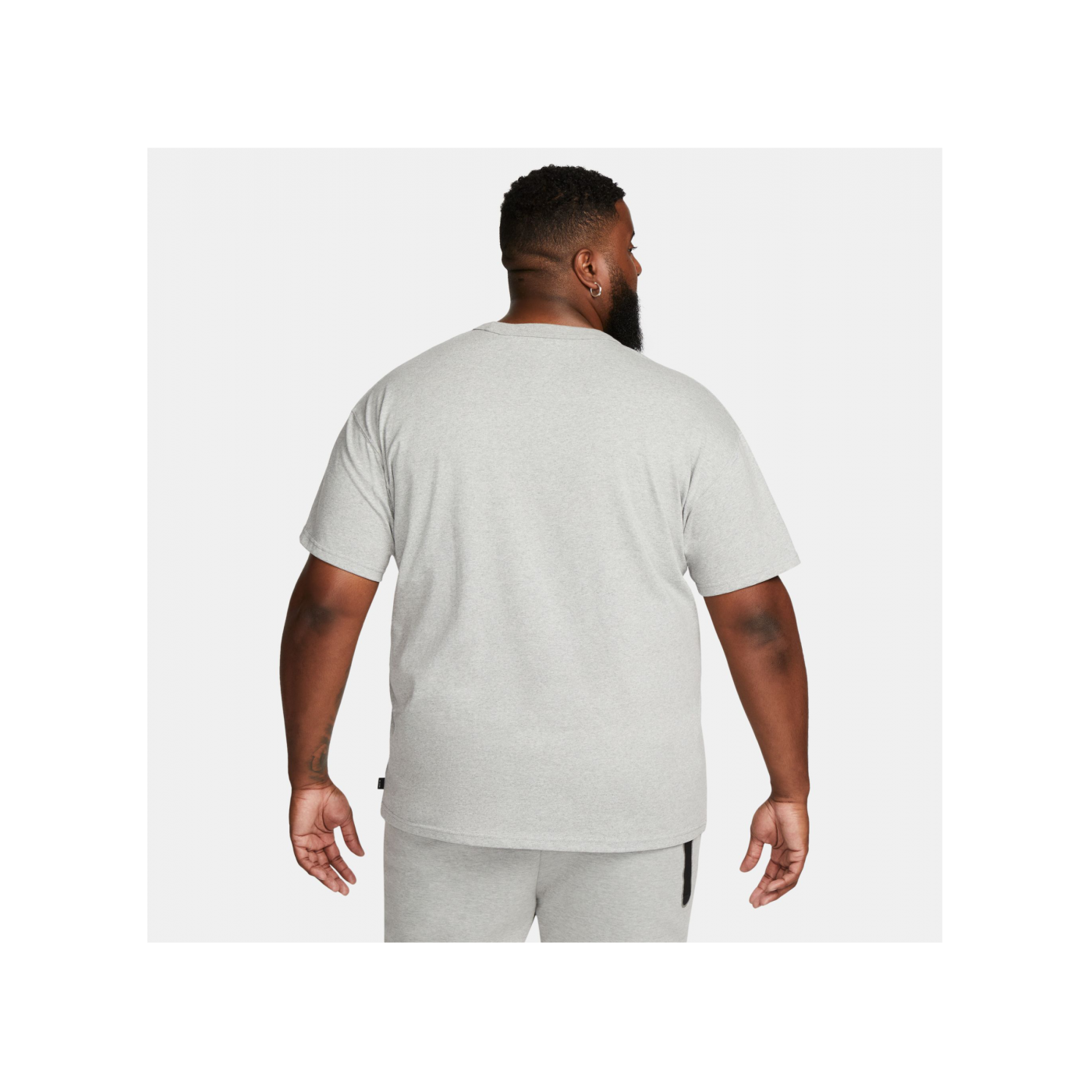 Nike Premium Essentials T-Shirt Grau F063