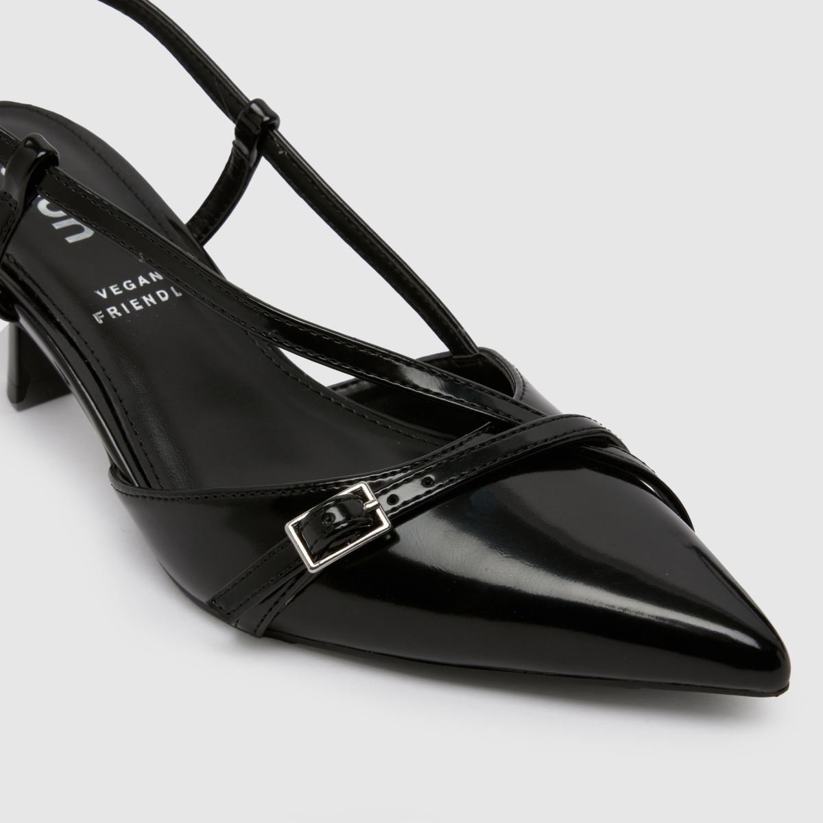 Schuh – Sidney – Svarta höga klackar med slingback