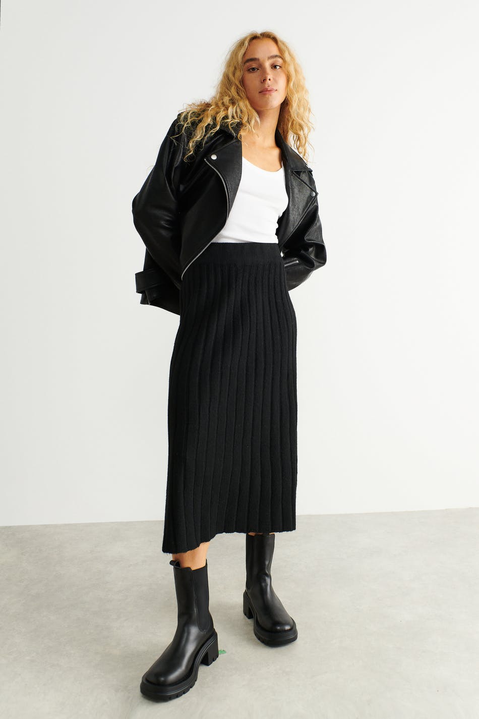 Malin knitted skirt