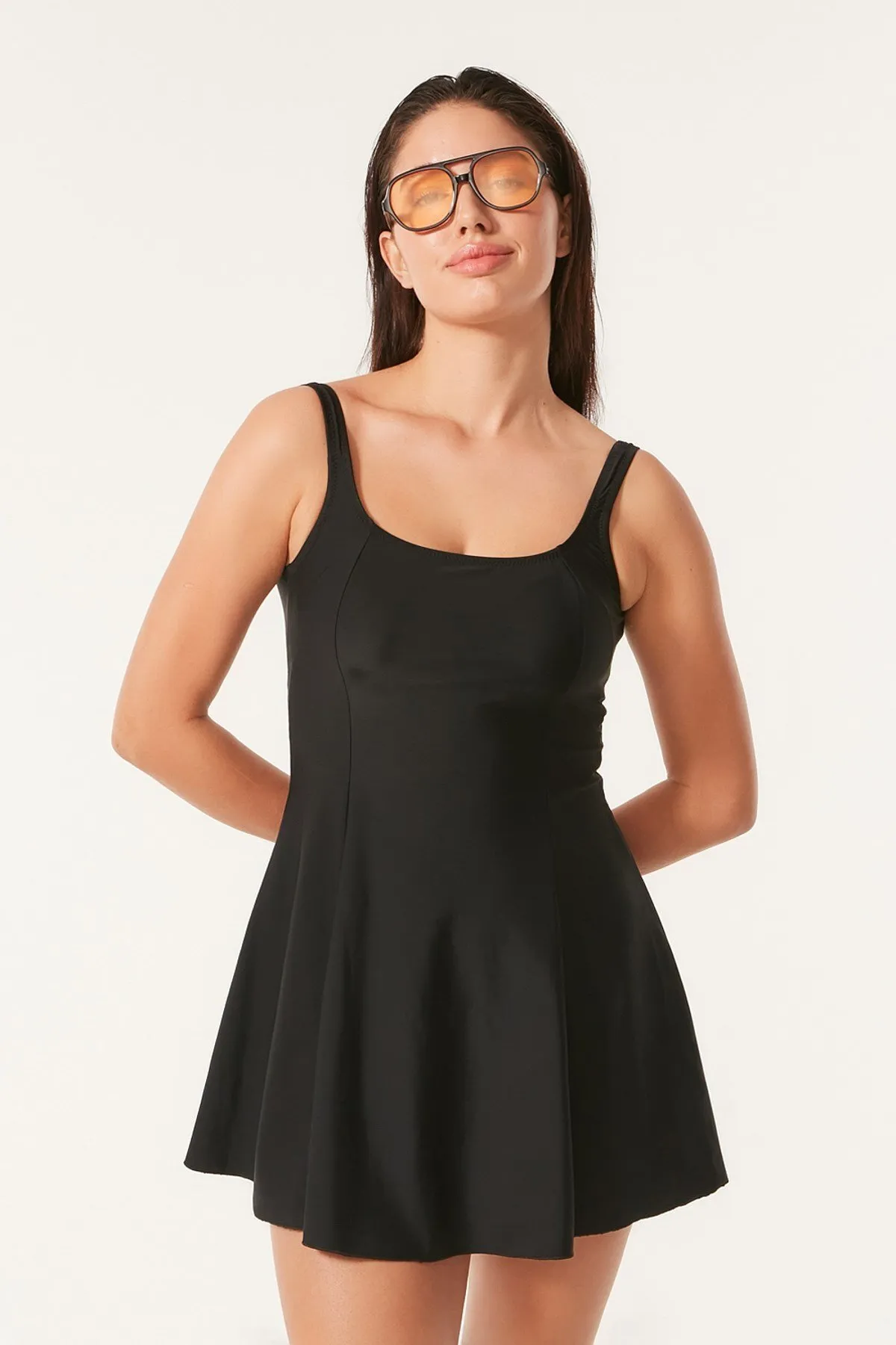 C&City  Kleid-Badeanzug mit Shorts 7490 Schwarz