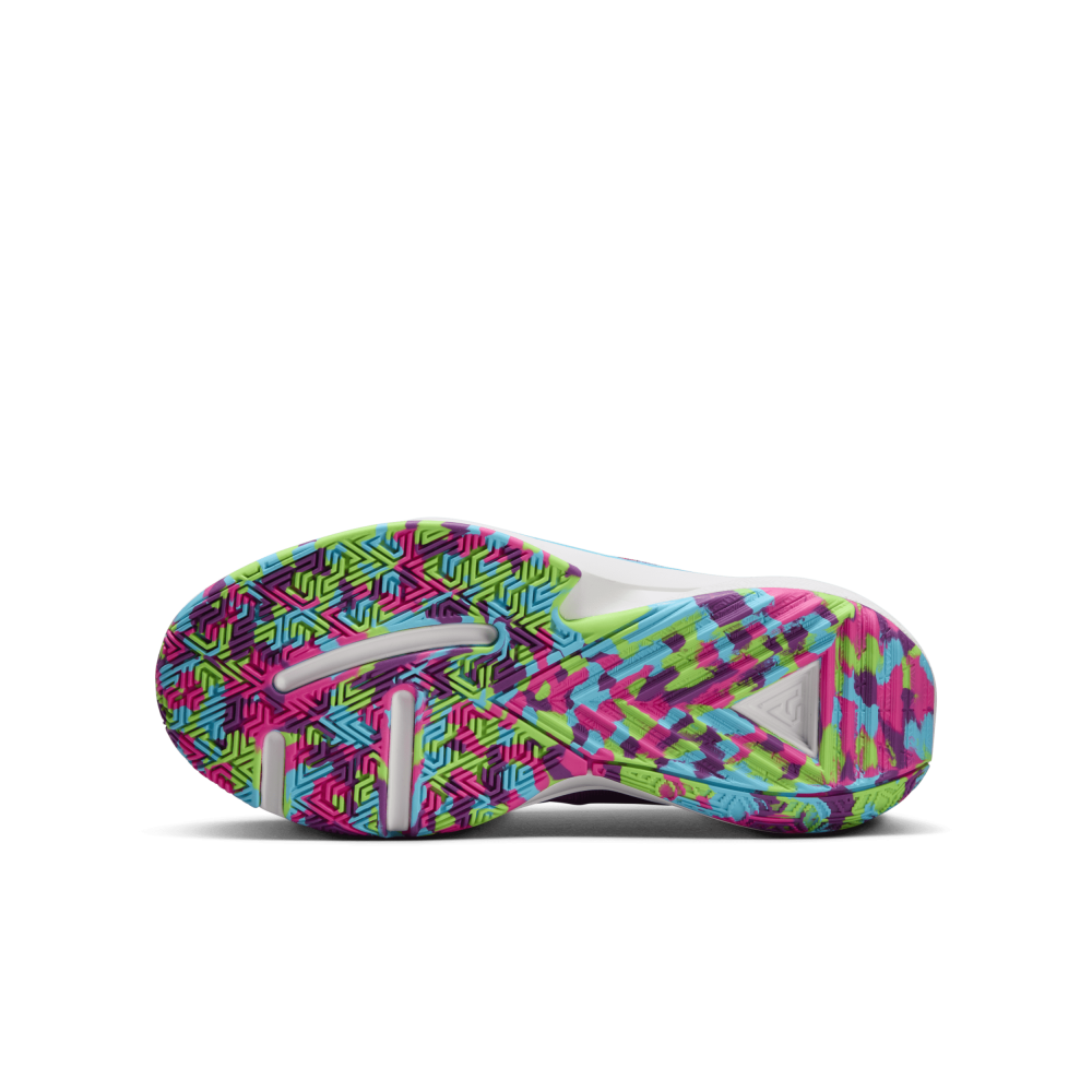 Nike Freak 5 DZ4486-500 / lila
