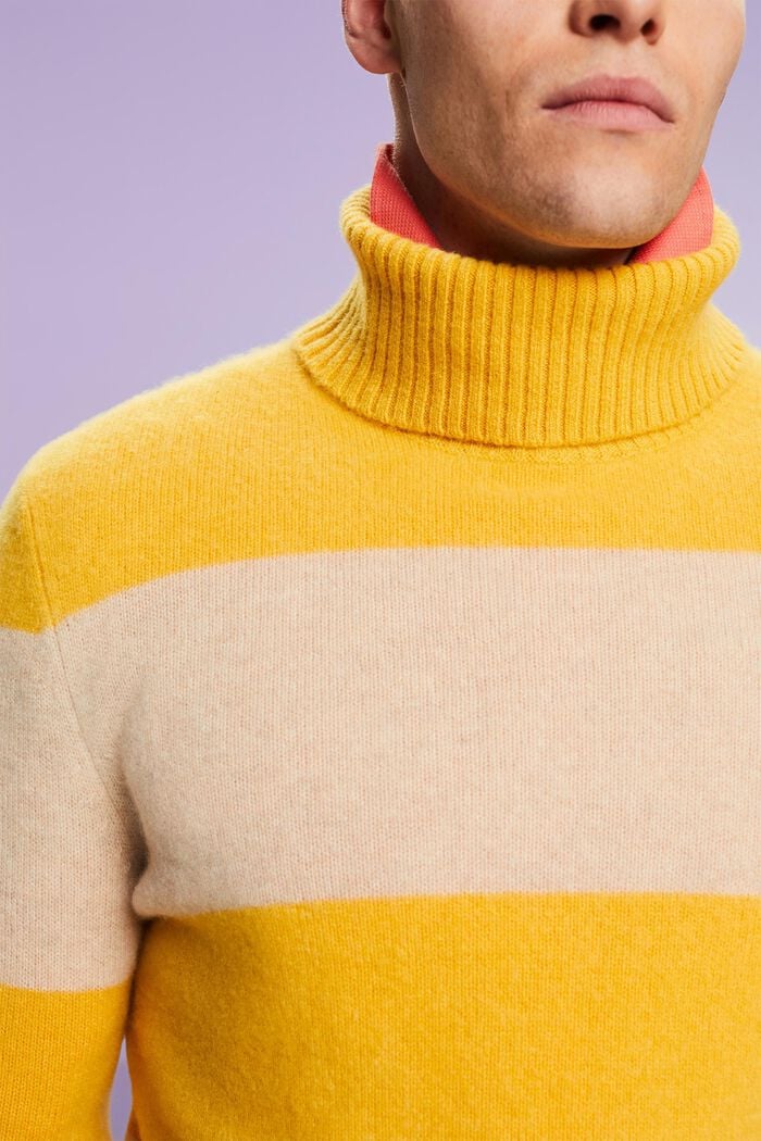 Gestreifter Rollkragenpullover aus Kaschmir