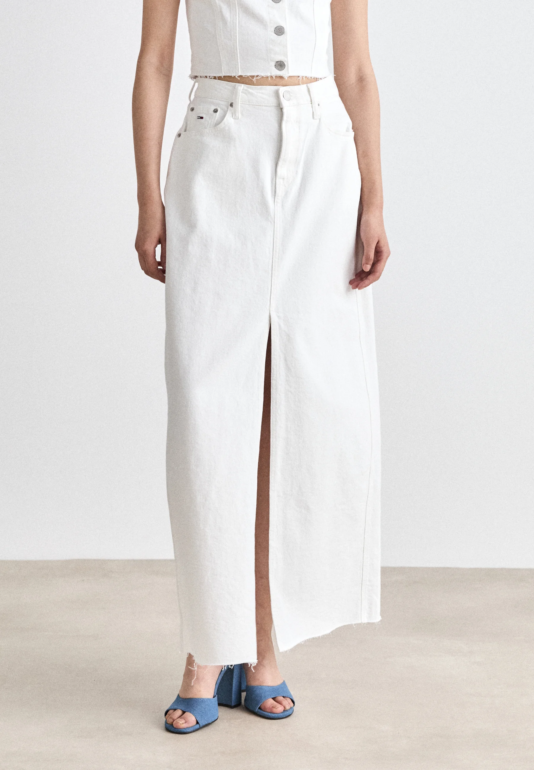 Tommy Jeans CLAIRE SKIRT - Falda vaquera