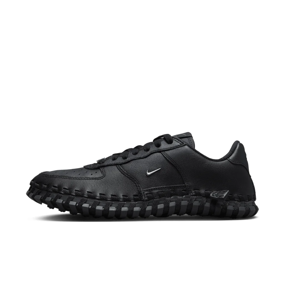 Nike x Jacquemus J Force 1 Low LX SP DR0424-001 / schwarz