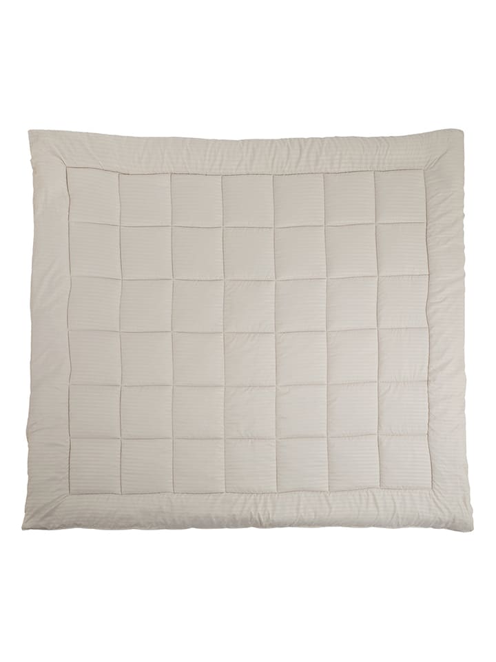 Lifa Living Bettdecke in Beige günstig kaufen