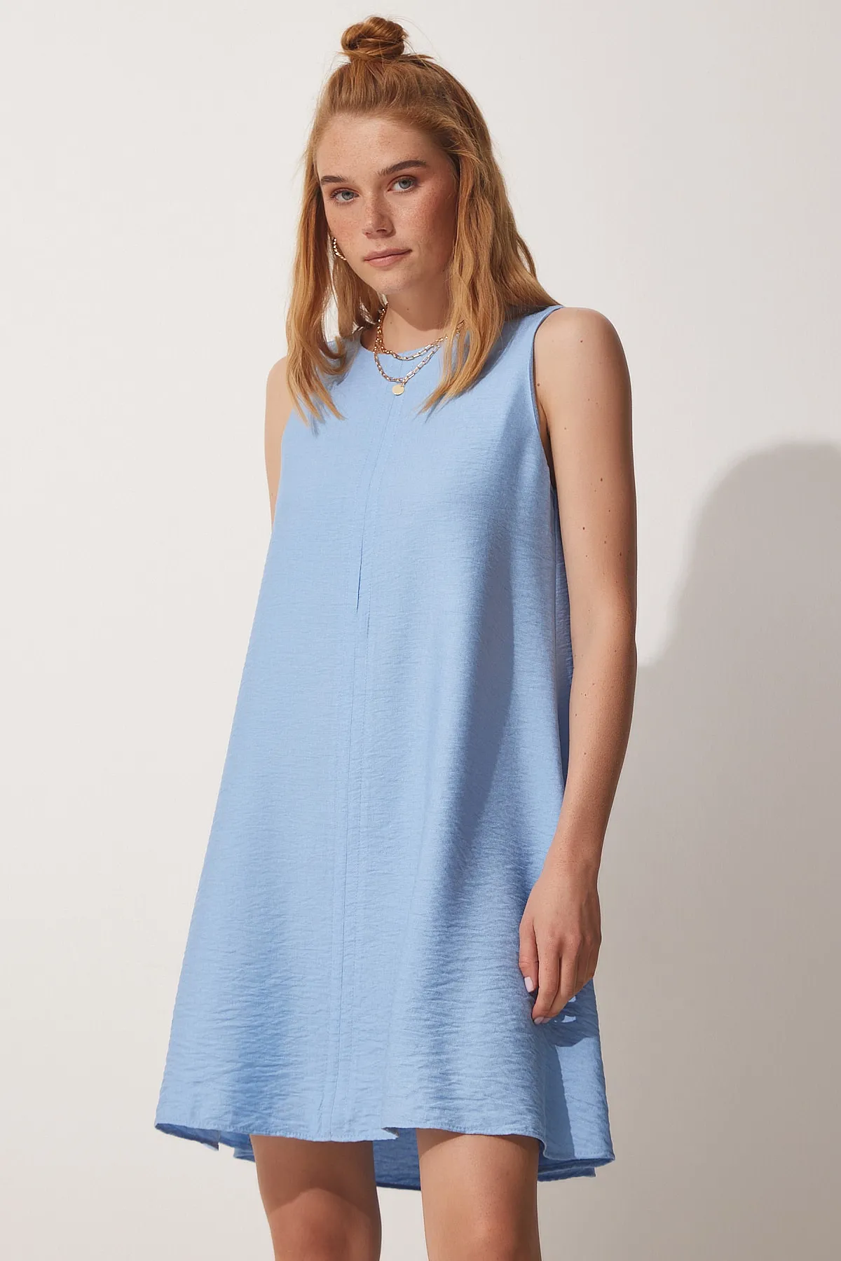 Happiness İstanbul  Himmelblaues Sommer-Glockenkleid aus Webstoff für Damen BF00067