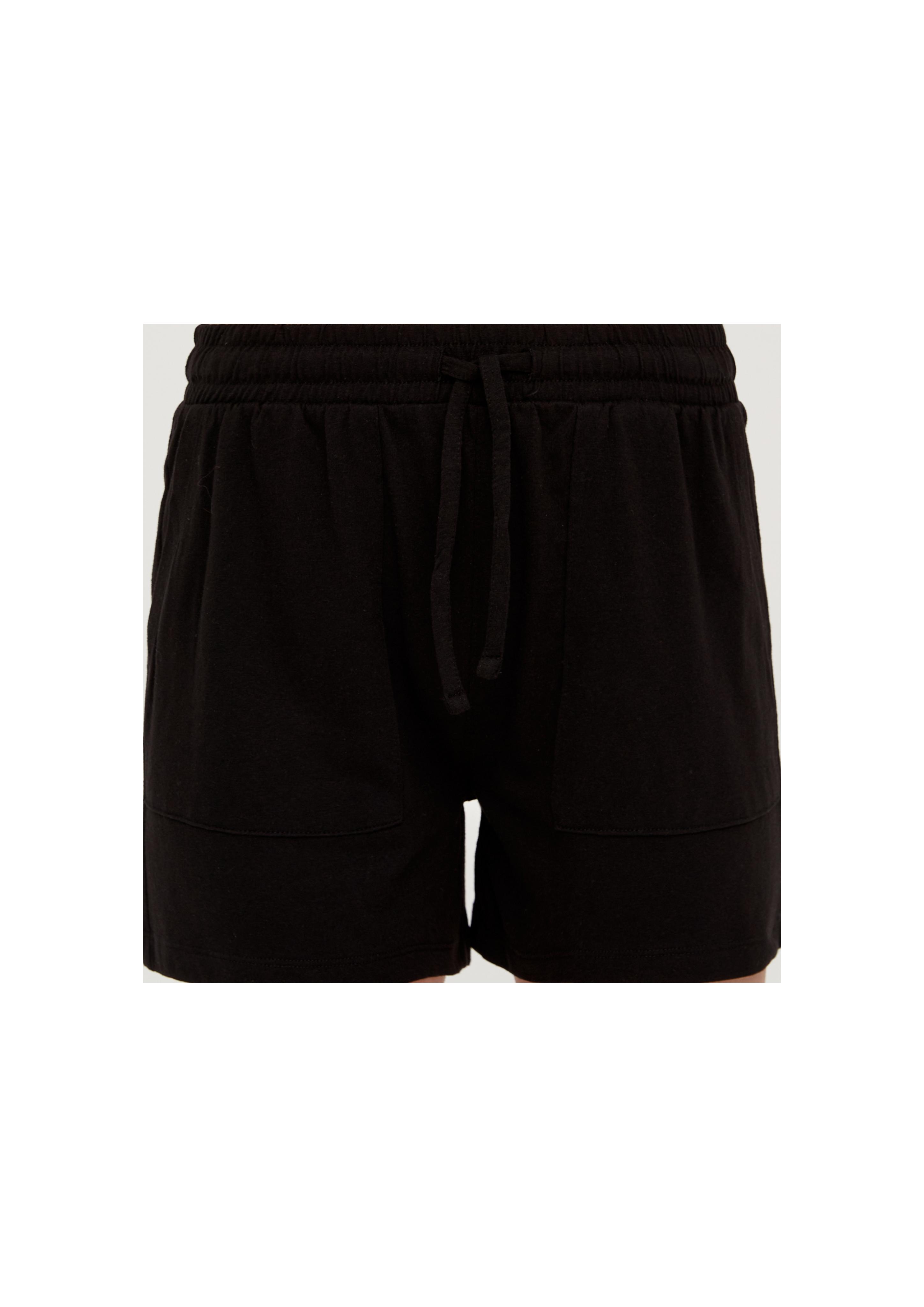 Relaxed: Shorts aus Baumwollmix  2132011-9999