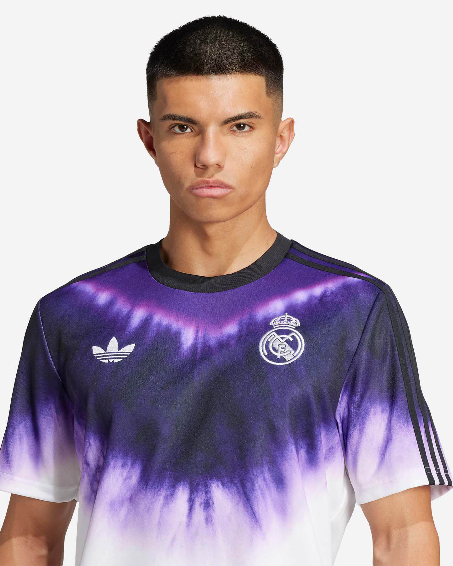 Oficiálne futbalové oblečenie Adidas Real Madrid CNY M JF2590