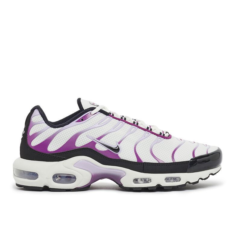 NIKE Air Max Plus 
