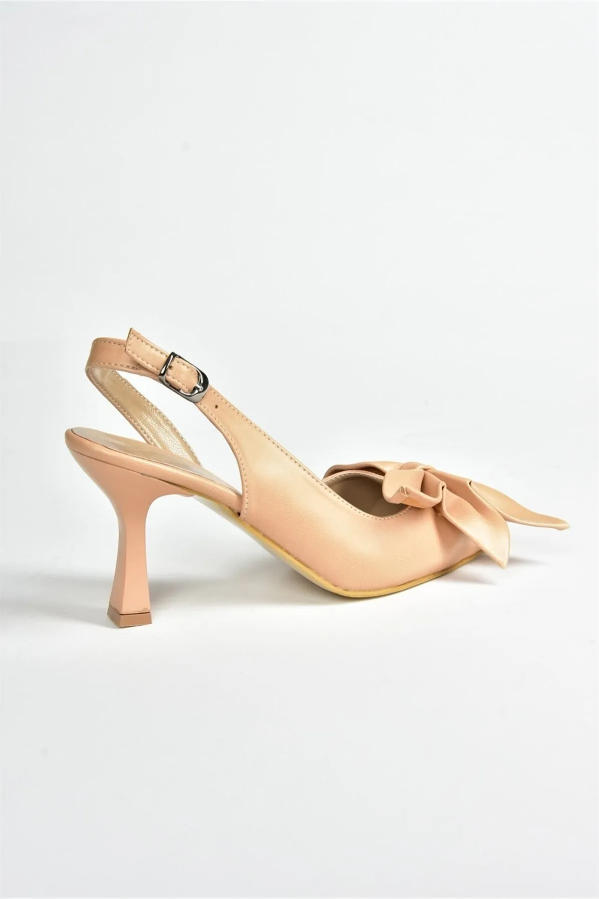Fox Shoes  Damenschuhe mit Absatz und Hautband-Detail K922164809