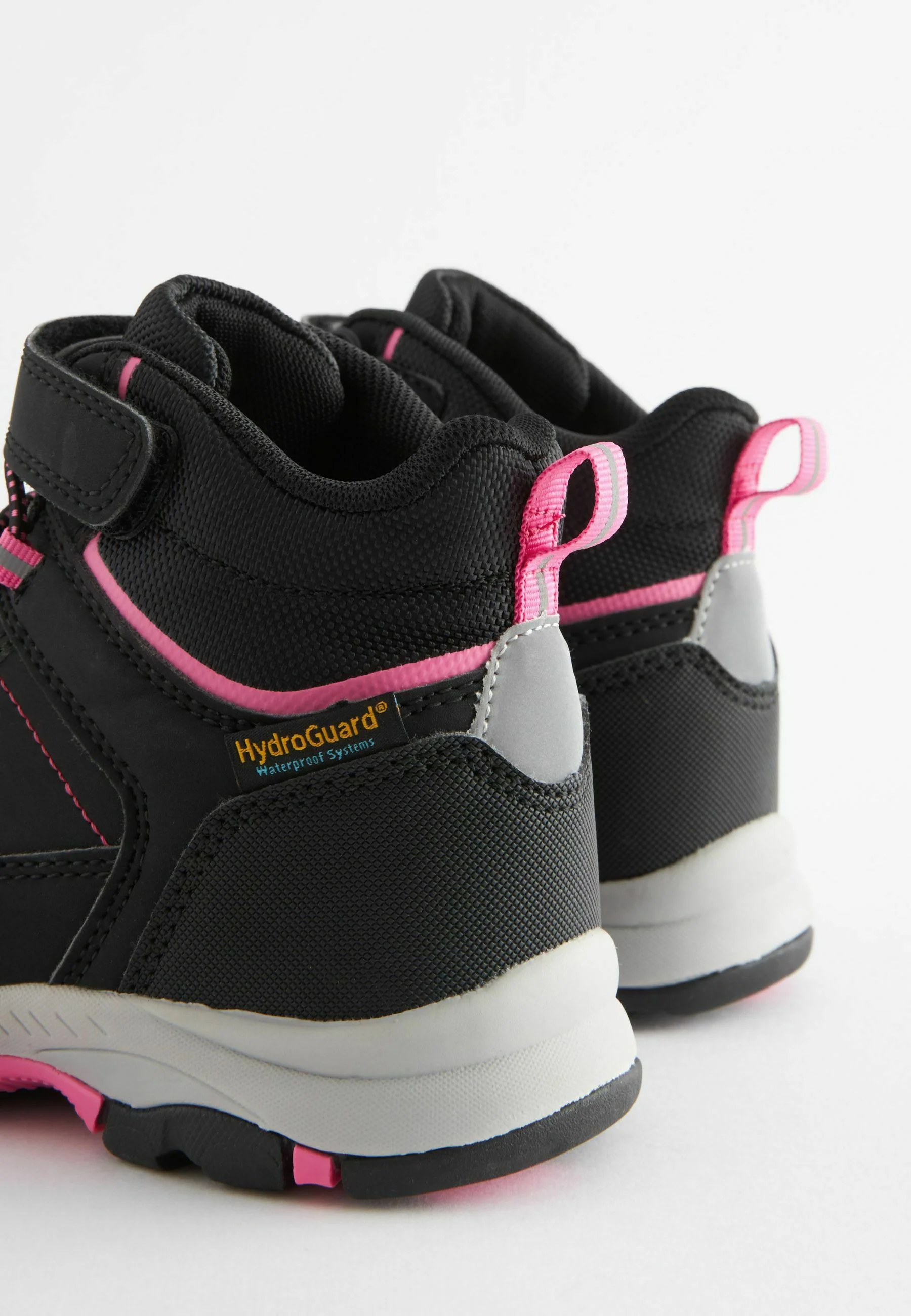 Siguiente SENDERISMO IMPERMEABLE CON FORRO TÉRMICO - Botines con cordones