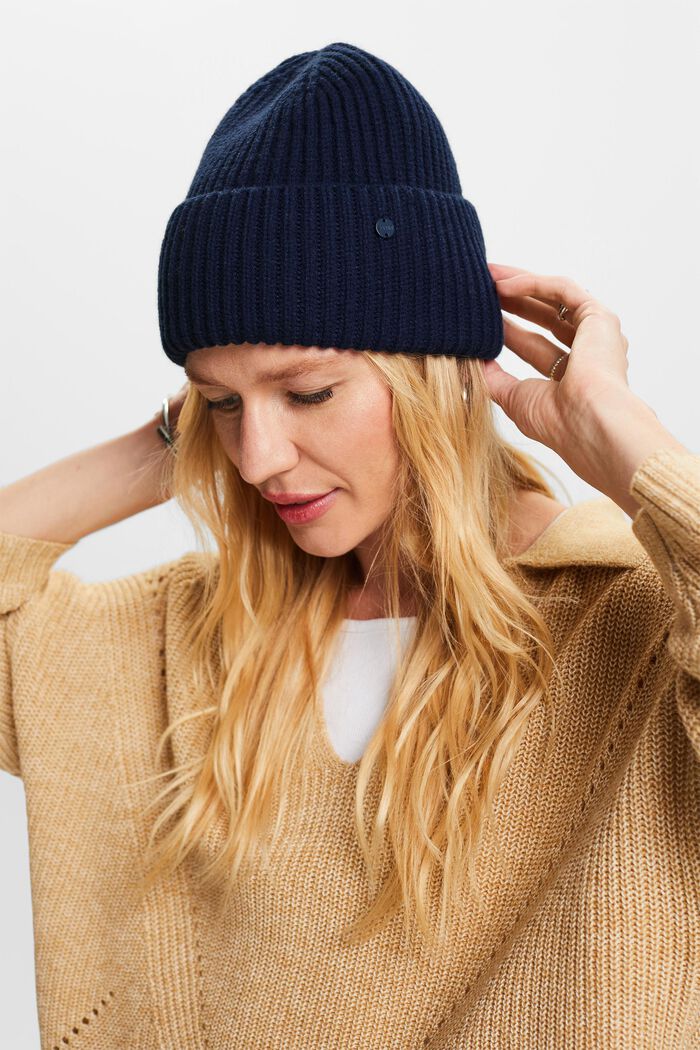 Rippstrick-Beanie