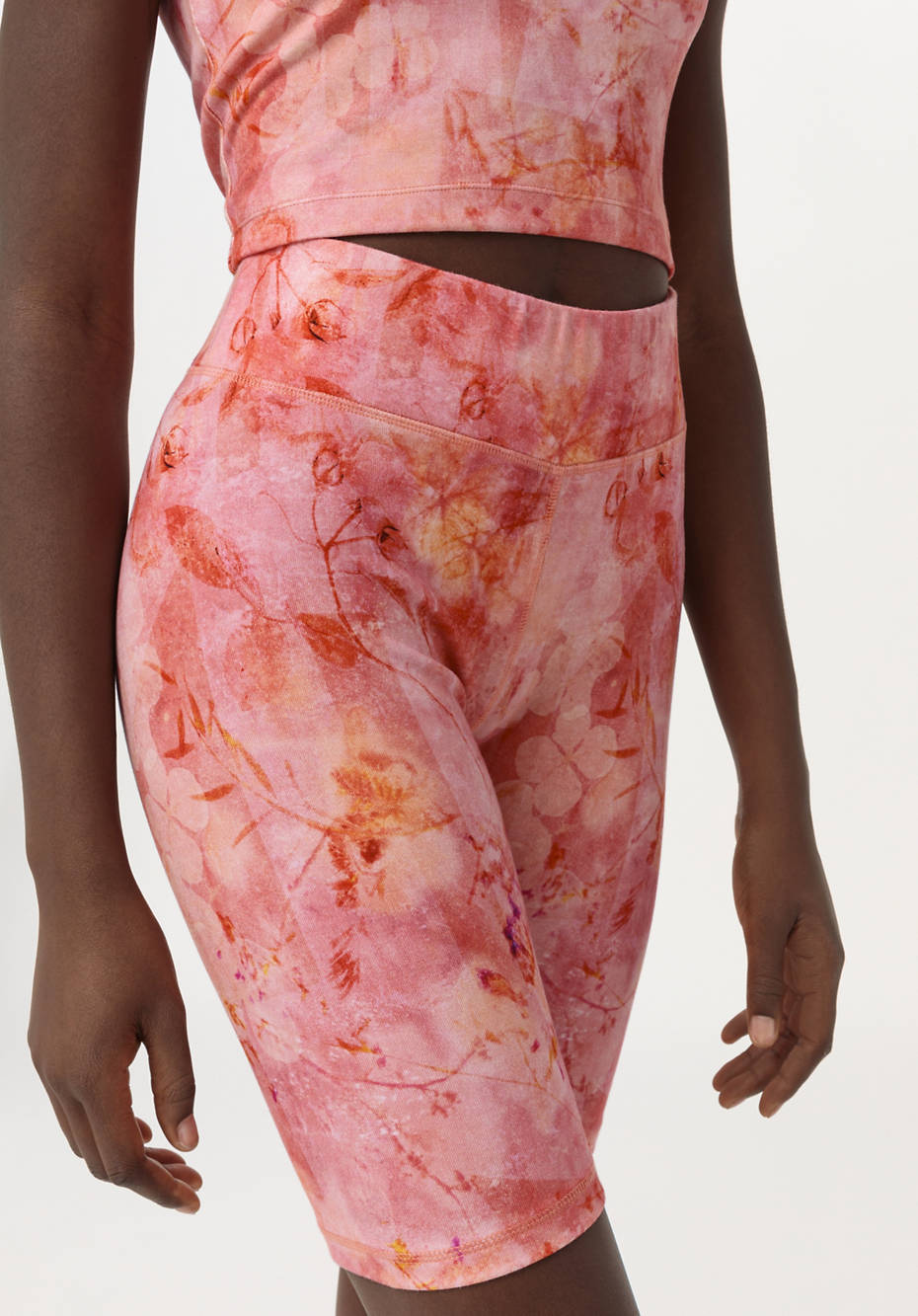 Kurze High Waist Leggings aus TENCEL™ Modal