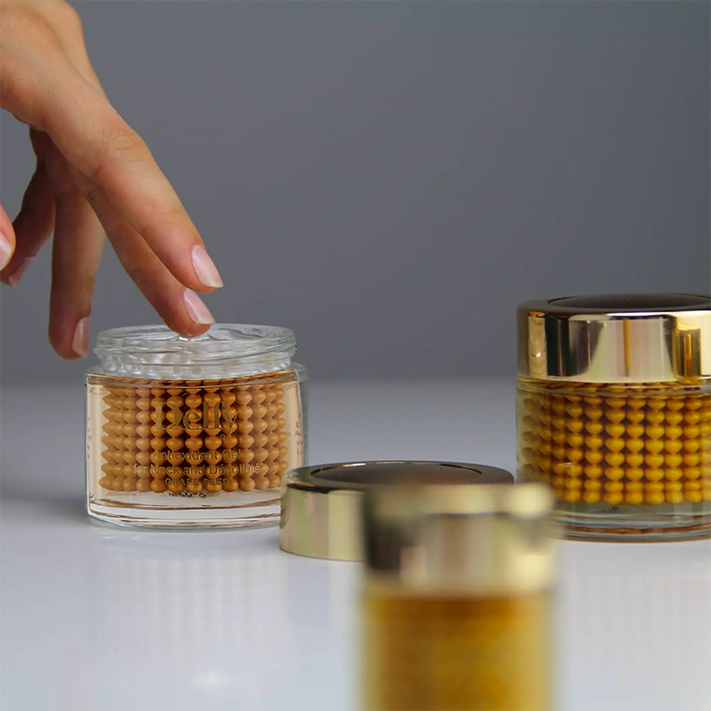 delfy Anti-Oxidant Gel for Neck and Decollete Aux pépins de raisin
