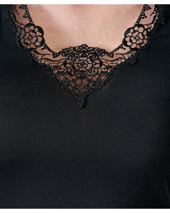 Débardeur Thermolactyl tulle brodé et 10% soie