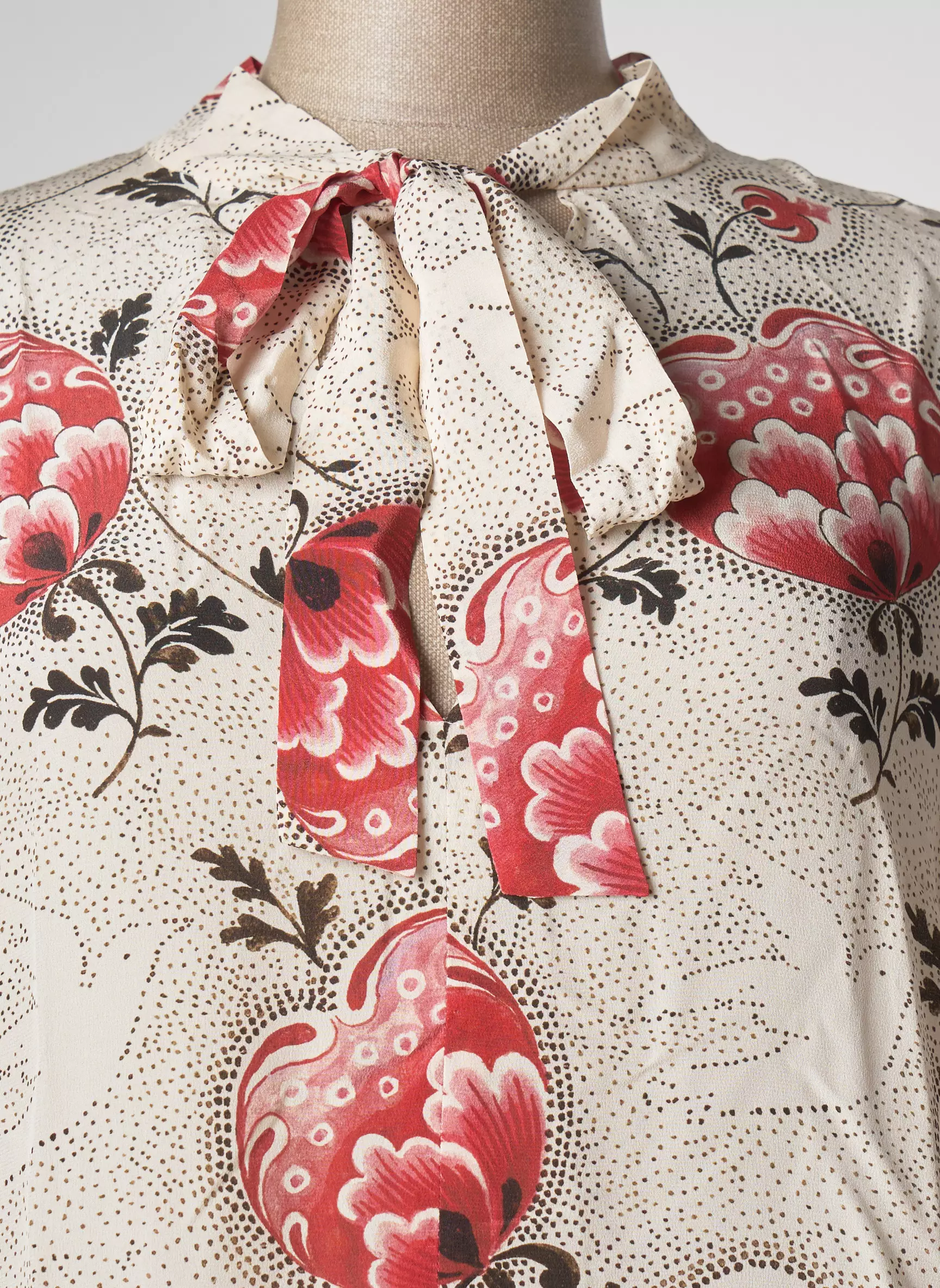 Red Valentino Robes Courtes Femme couleur beige