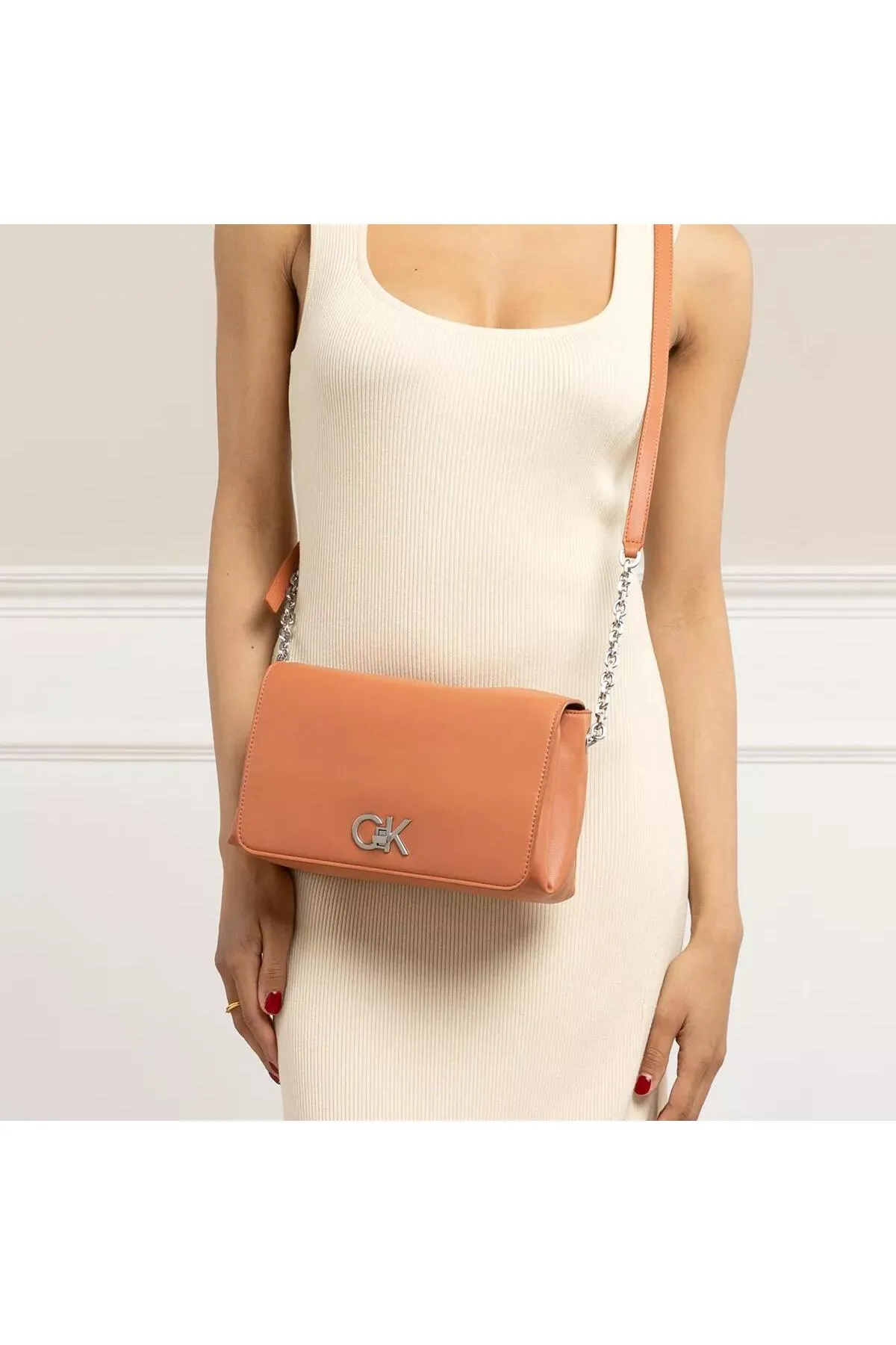Calvin Klein  Re-Lock Umhängetasche Medium Autumn Leaf