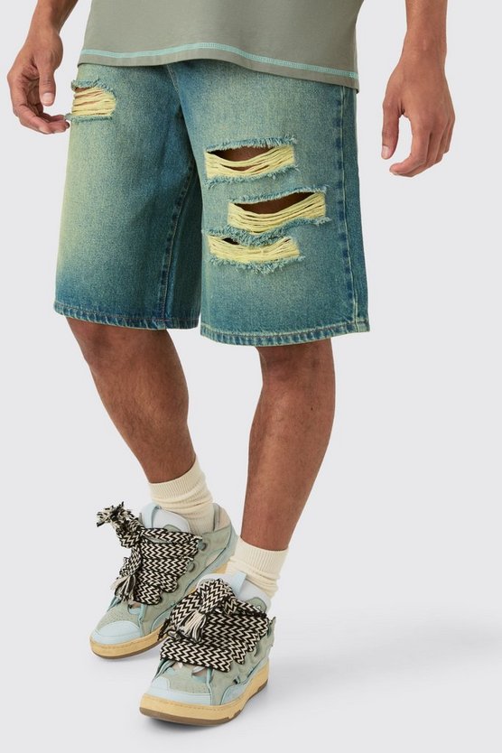 Getönte Denim Jorts mit Riss am Knie