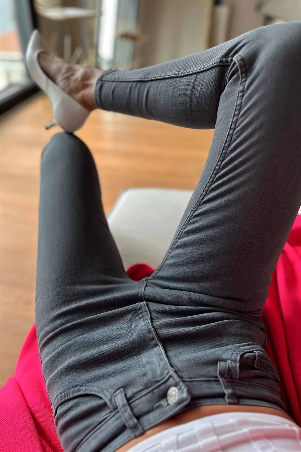 Ramrod  Zeynep Skinny Jeans Graue, lockere Lycra-Jeans mit hoher Taille