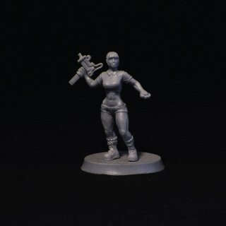 Hooligan Girl 2 (28 mm)