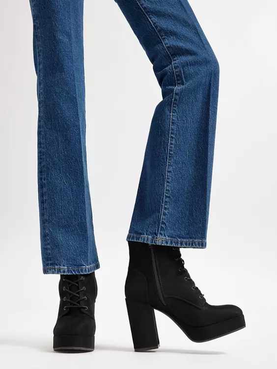 Catwalk Schnürstiefelette