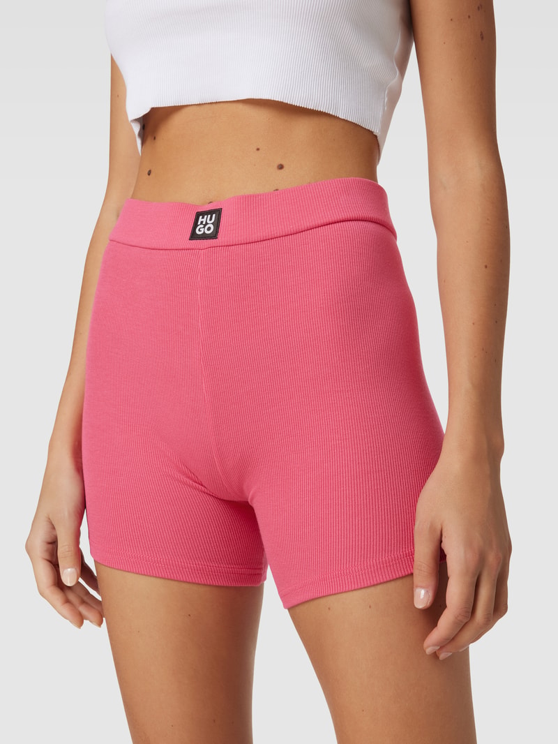 Shorts mit Label-Patch Modell 'NAIANI' in pink