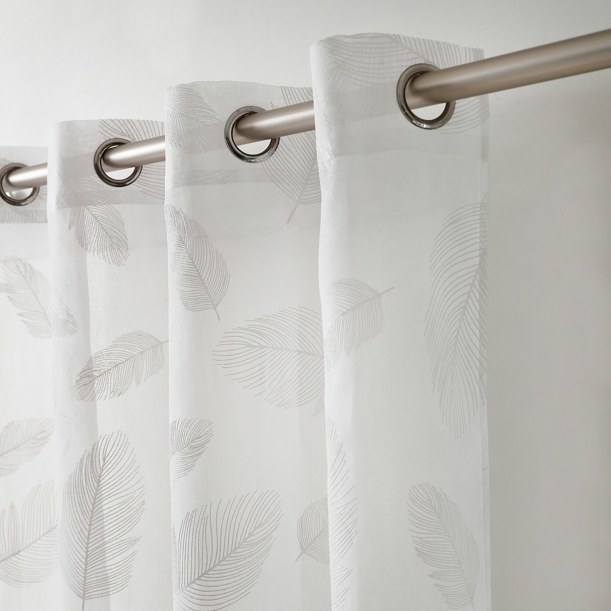 Voilage motif plumes