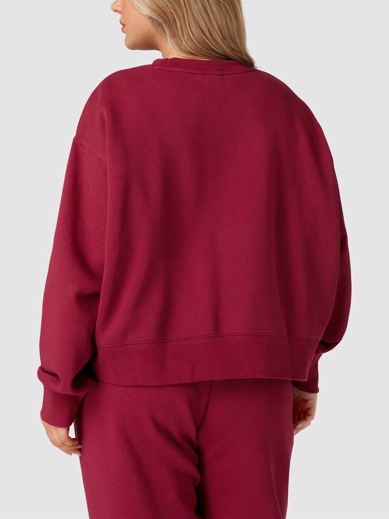 PLUS SIZE Sweatshirt mit Label-Stitching in bordeaux rot