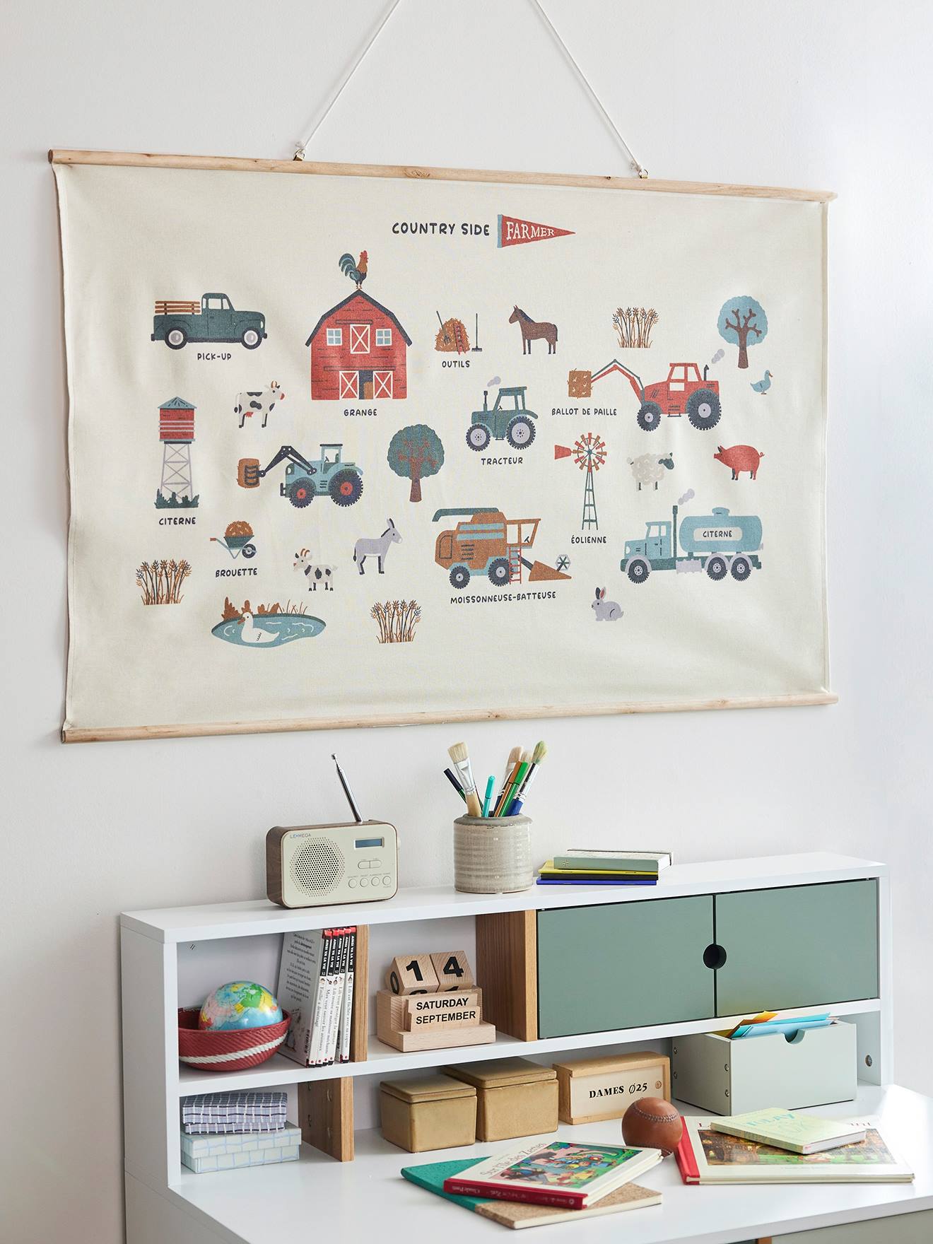Vertbaudet Kinderzimmer Poster Bauernhoffahrzeuge - rot