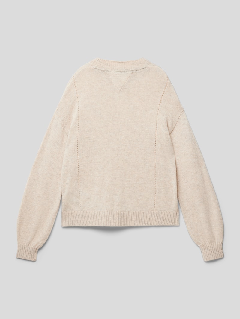Strickpullover mit Logo-Stitching Modell 'ESSENTIAL' in ecru meliert