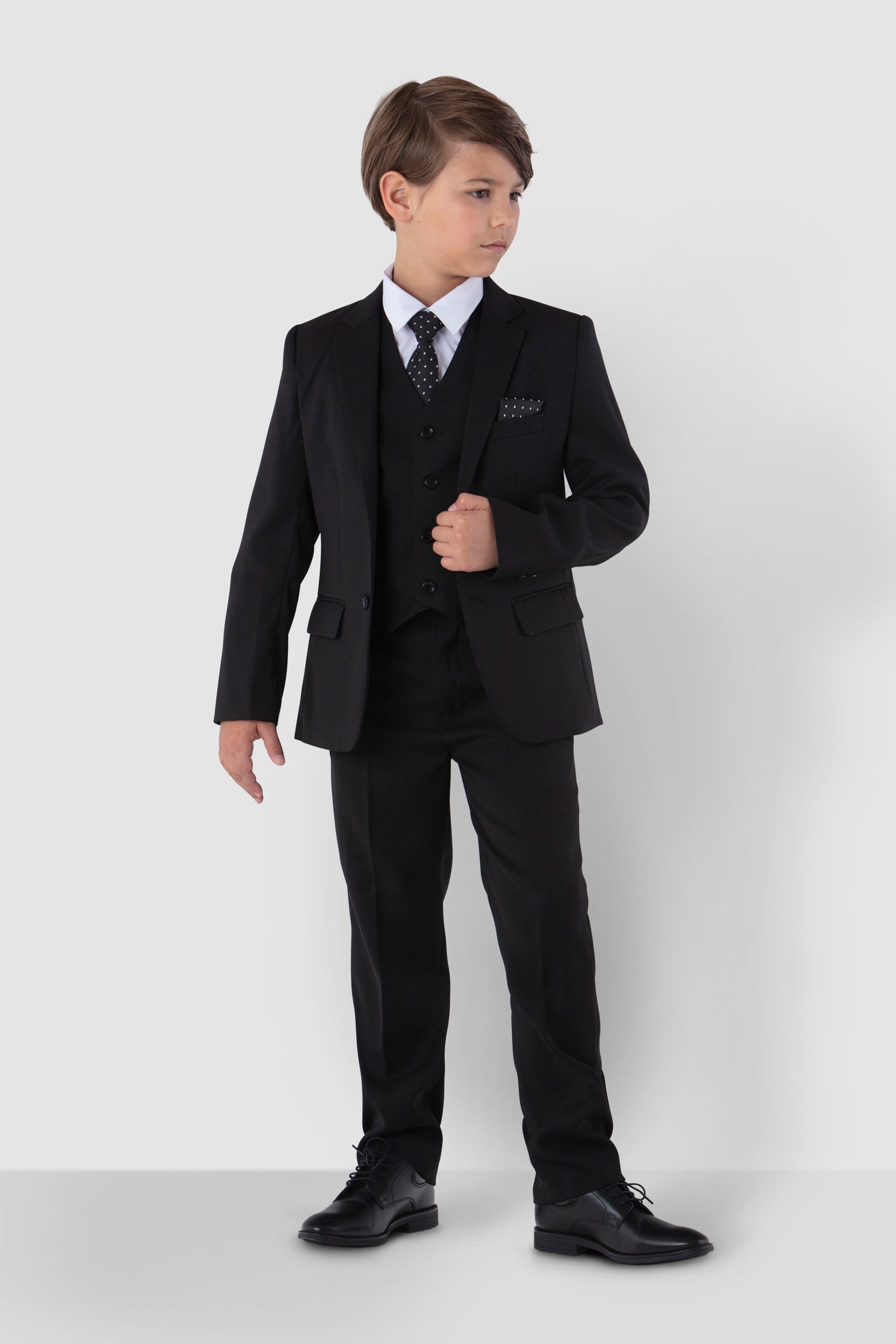 Melli-Trends Kinderanzug Kommunionanzug Jungen Anzug 6-teilig in Schwarz (Set: Sakko, Weste, Hemd, Hose, Krawatte und Einstecktuch) festlich, elegant