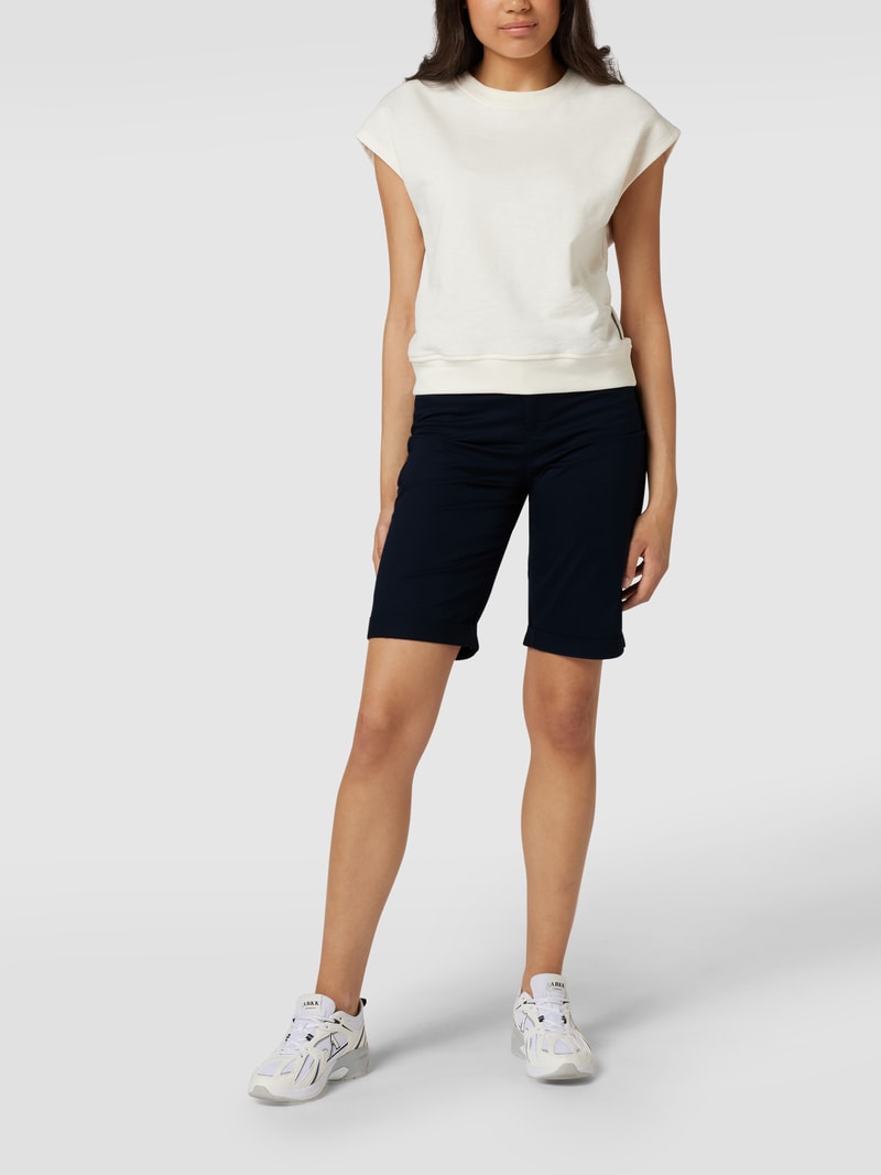 Shorts mit Eingrifftaschen in dunkelblau