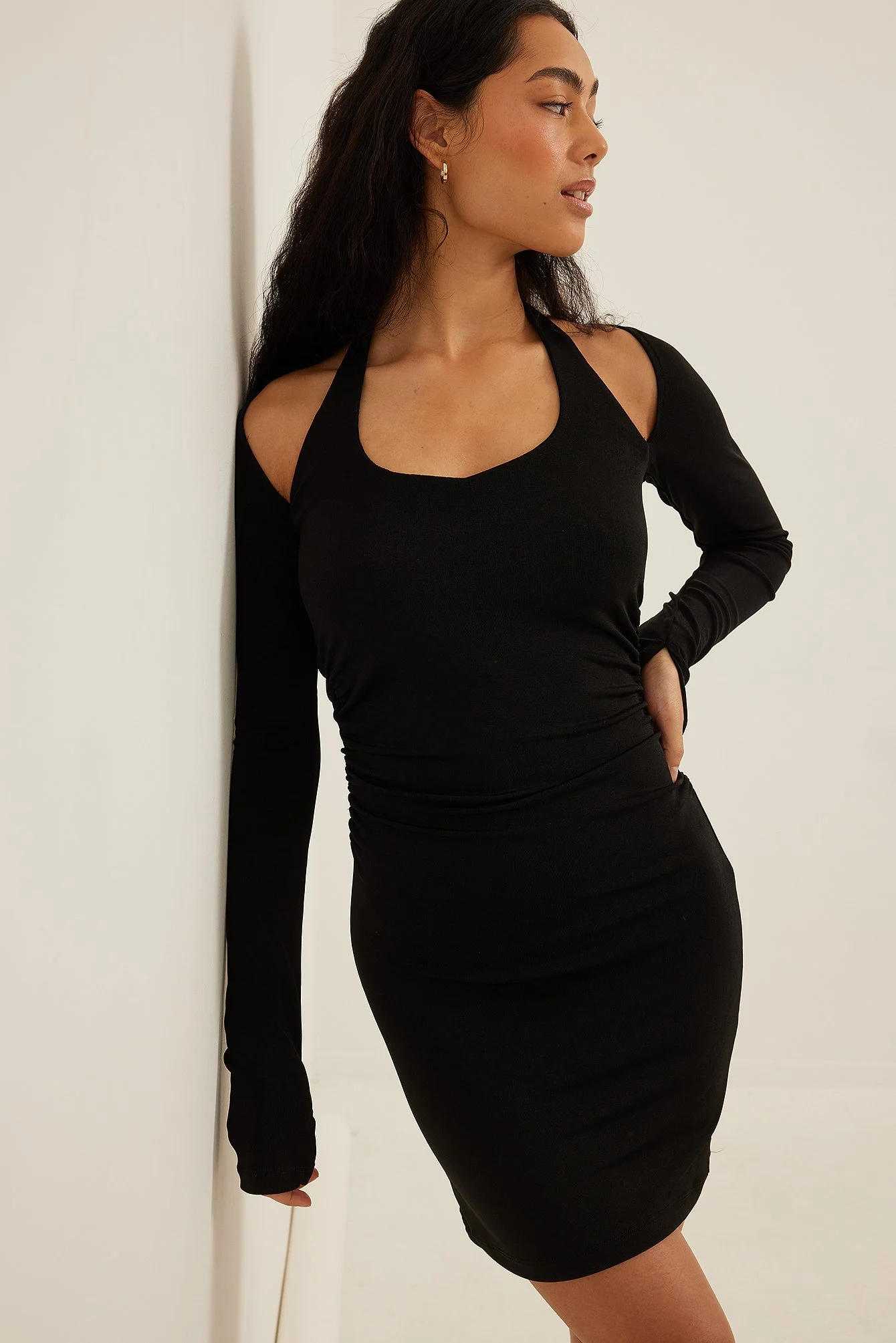 Recyceltes Neckholder-Minikleid
