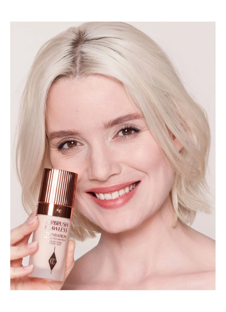 Fond de ten Charlotte Tilbury Airbrush Flawless