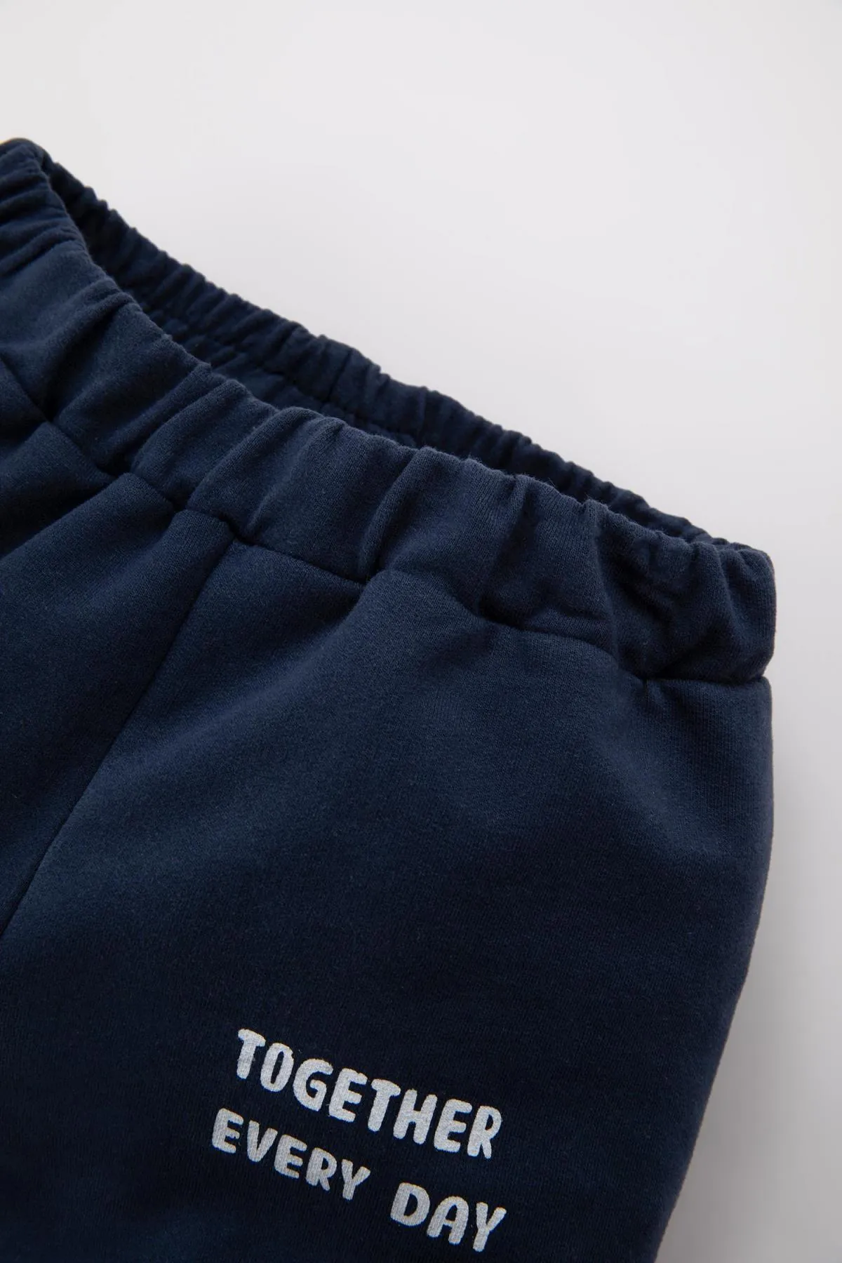 DeFacto  Jogginghose mit Baby-Slogan-Aufdruck