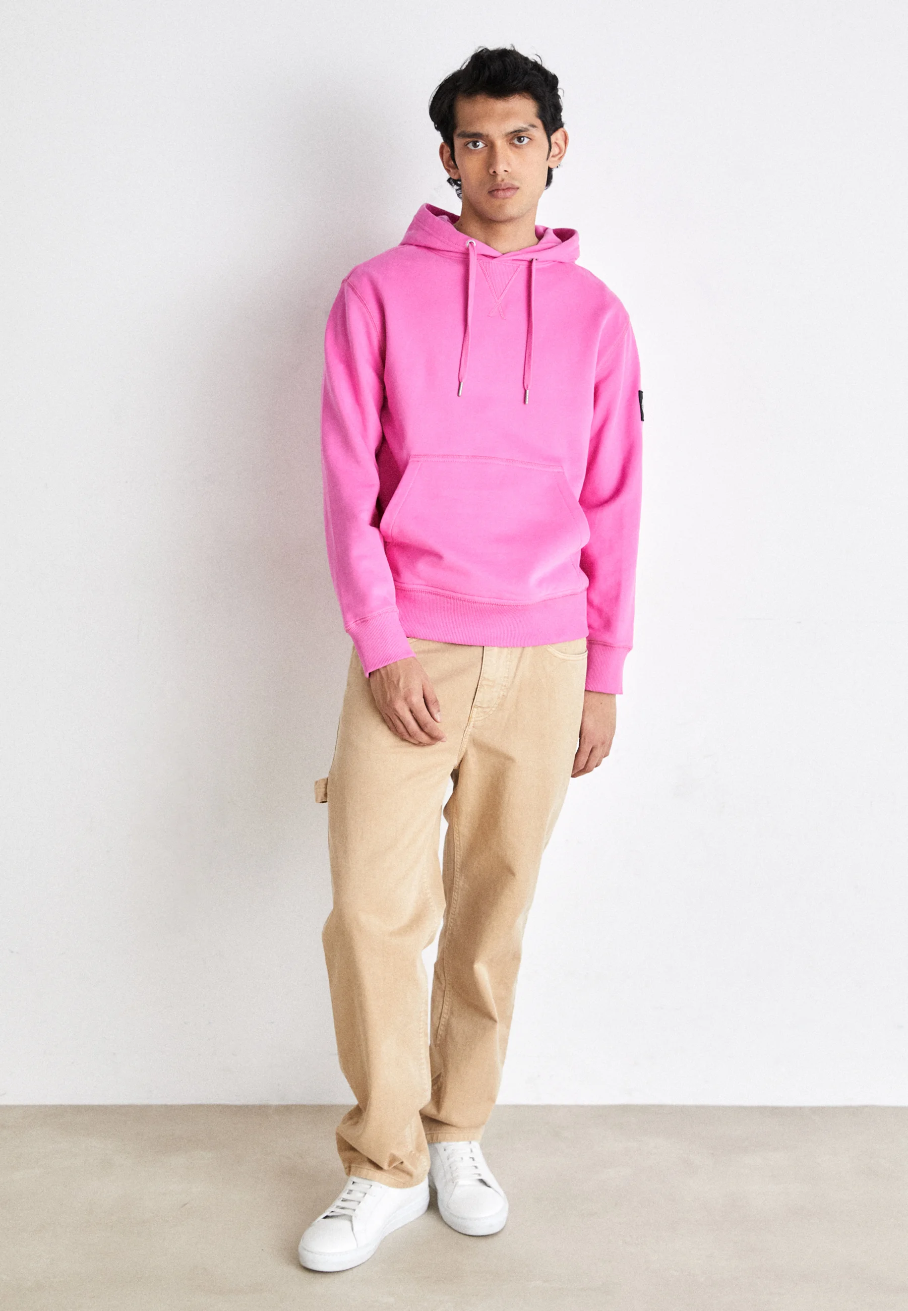 Sudadera con capucha y logo de Calvin Klein Jeans