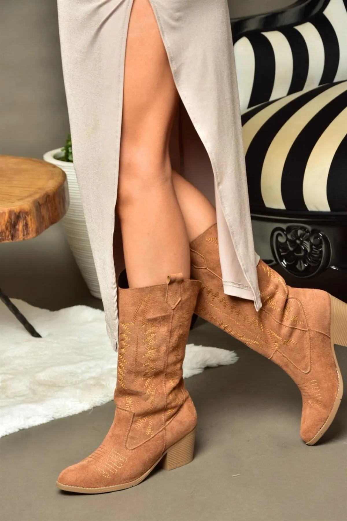 Fox Shoes  R973934002 Braune Wildleder-Cowboy-Damenstiefel