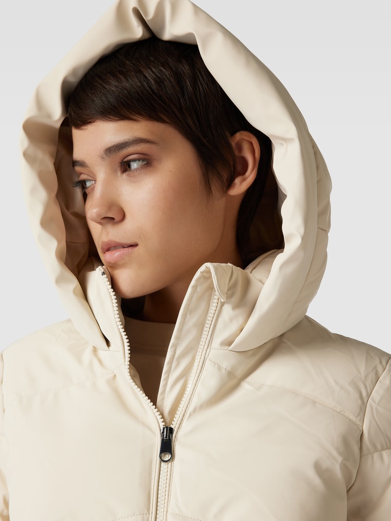 Steppjacke mit Kapuze Modell 'GRETAFIE' in offwhite