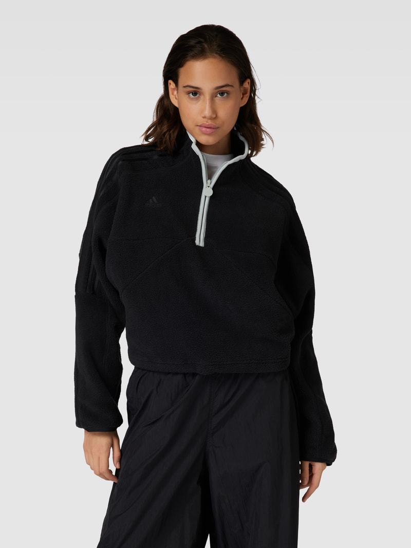 Sweatshirt mit kurzem Reißverschluss in schwarz
