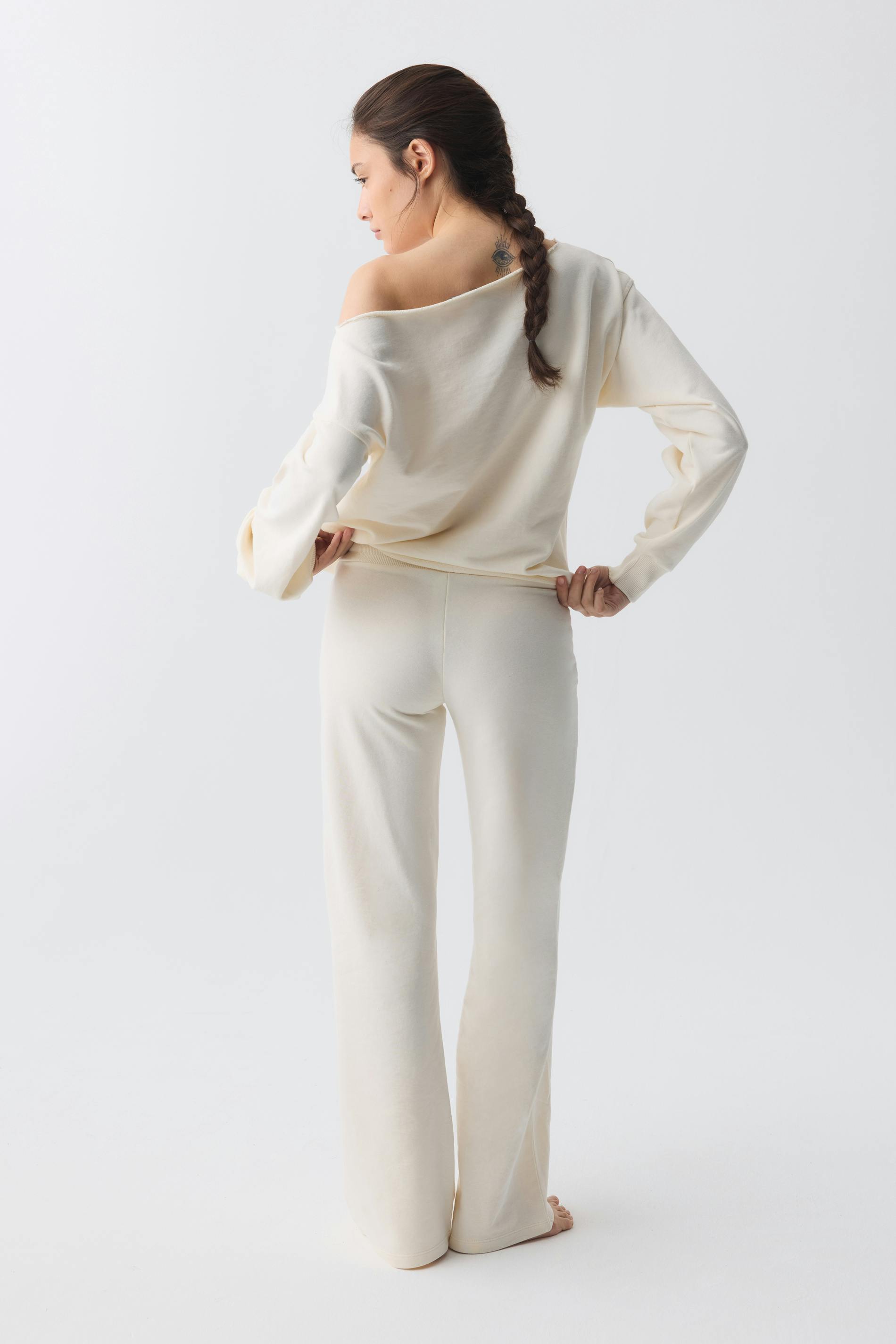 Slim low waist sweatpants