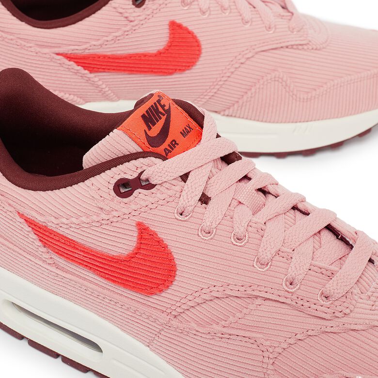 NIKE Air Max 1 PRM Corduroy 