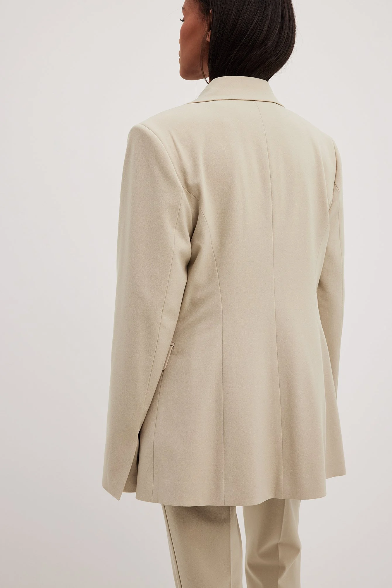 Taillierter Blazer mit kleinem Revers
