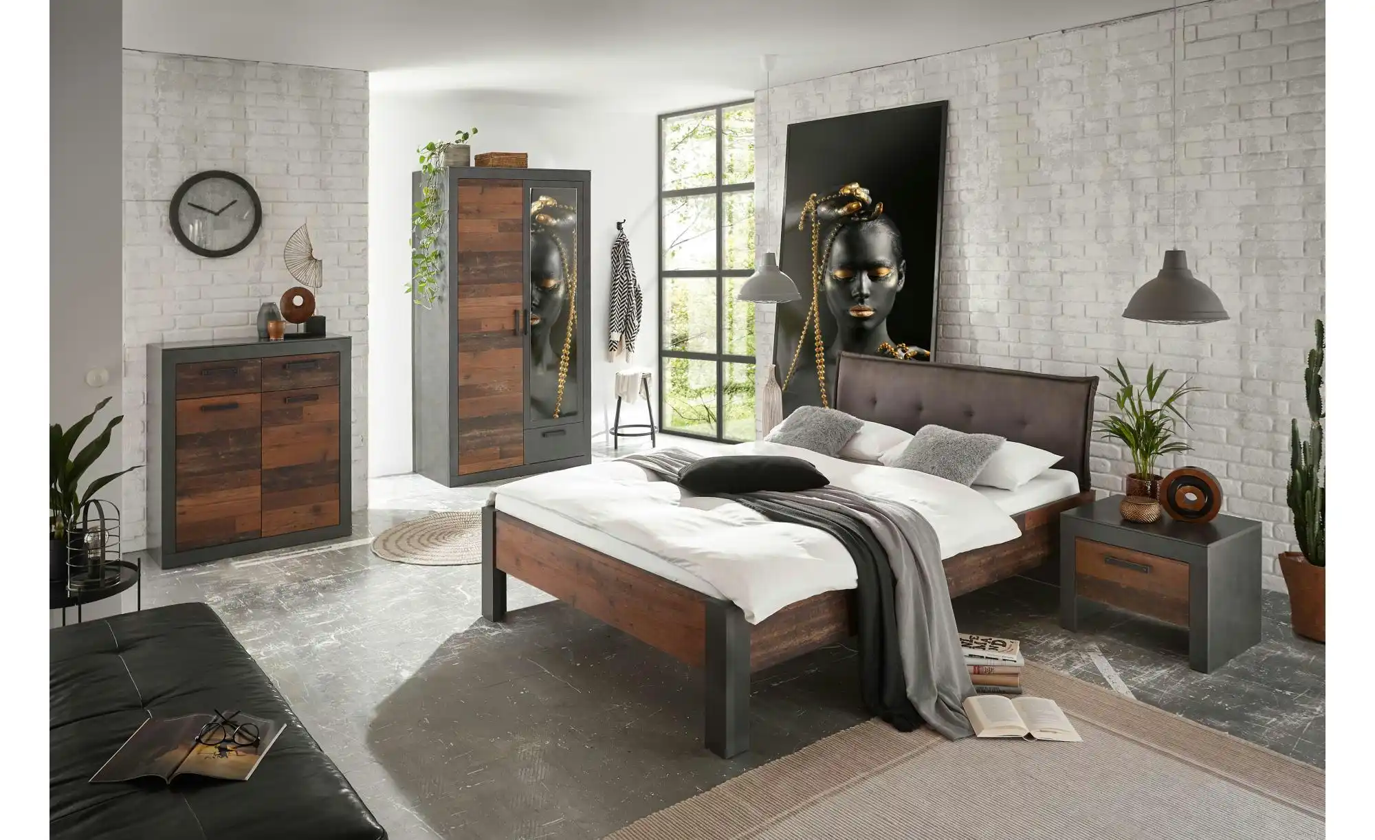 Kleiderschrank