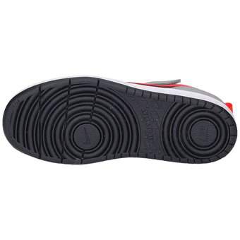 Nike Court Borough Low Recraft in grau